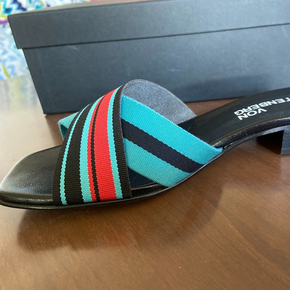 Diane Von Furstenberg Dani Sandals - Picture 3 of 9